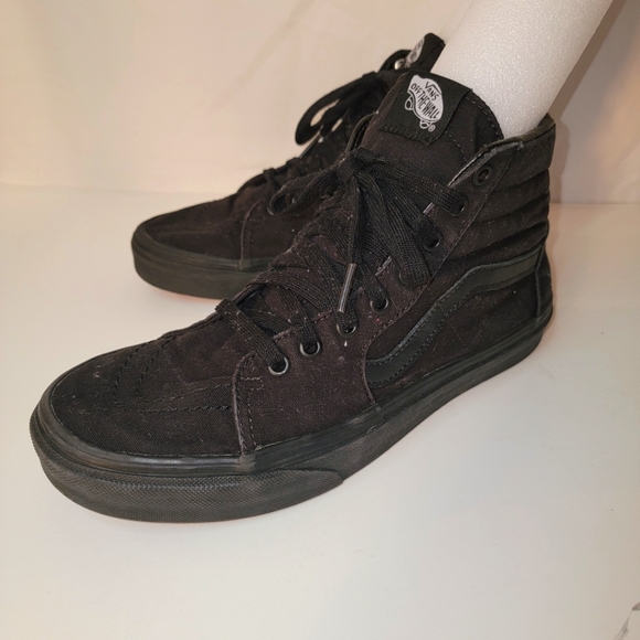 *SOLD* Vans Ward Hi High Top Off The Wall Triple Black Sneakers Size 10.5 W/9 M - Picture 1 of 8